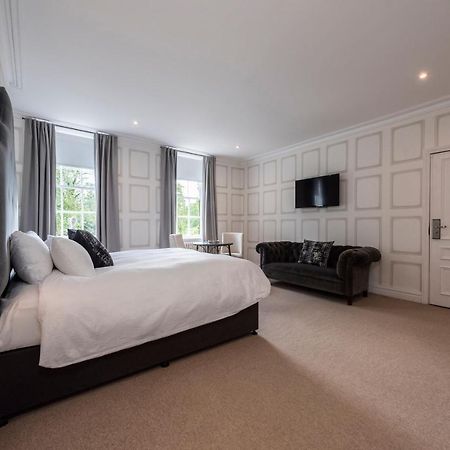 Statham Lodge Hotel Уоррингтон Экстерьер фото