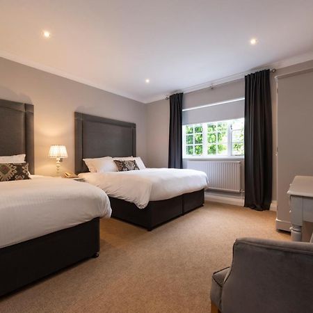 Statham Lodge Hotel Уоррингтон Экстерьер фото