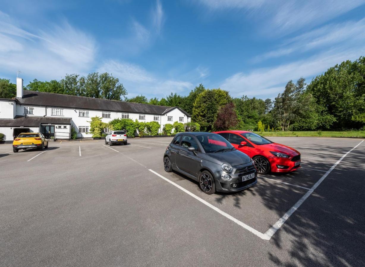 Statham Lodge Hotel Уоррингтон Экстерьер фото