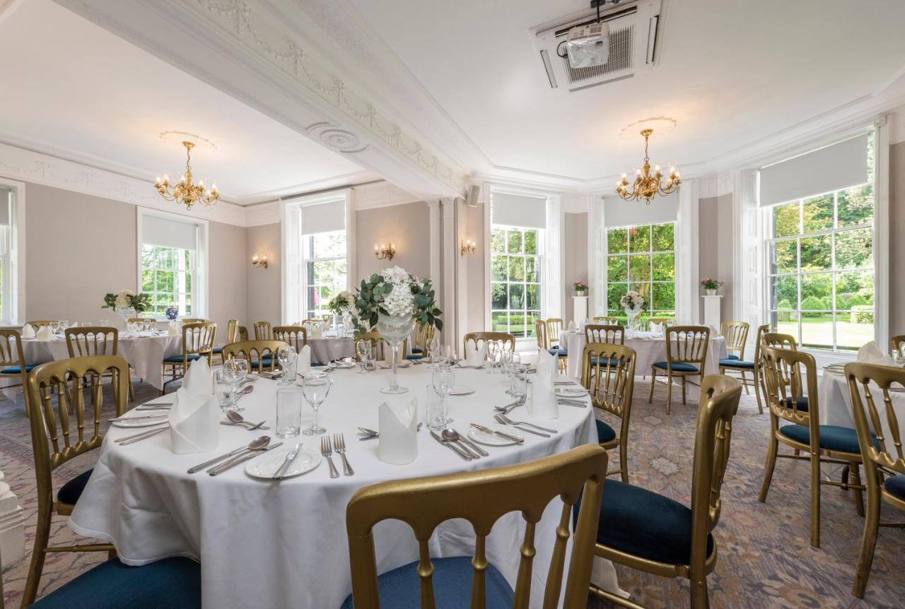 Statham Lodge Hotel Уоррингтон Экстерьер фото