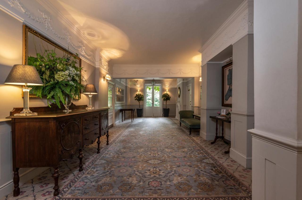 Statham Lodge Hotel Уоррингтон Экстерьер фото