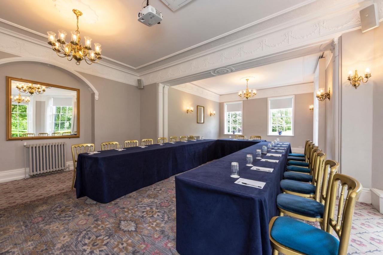 Statham Lodge Hotel Уоррингтон Экстерьер фото