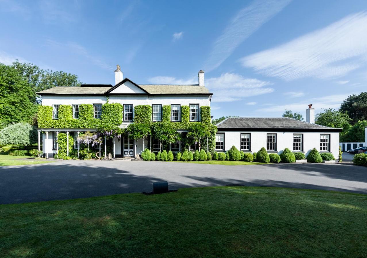 Statham Lodge Hotel Уоррингтон Экстерьер фото