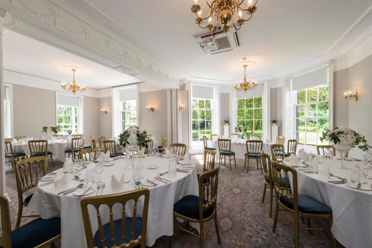 Statham Lodge Hotel Уоррингтон Экстерьер фото